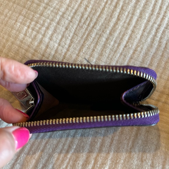 Marc by Marc Jacobs Purple MIRROR HEART Coin Case - Picture 3 of 4